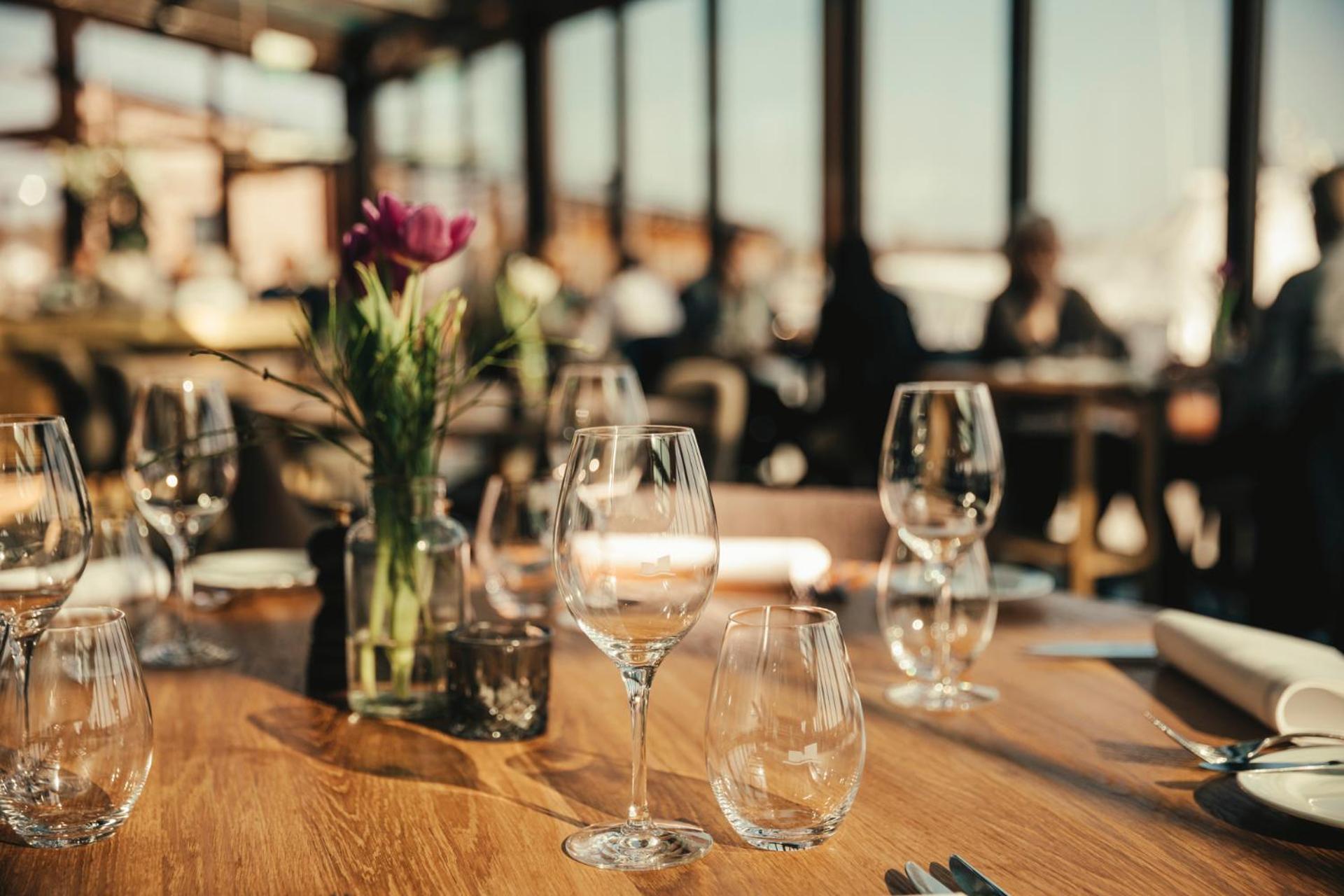 Slottsholmen Hotell Och Restaurang Västervik Exteriér fotografie